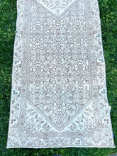 Old Malayer Runner, 3 x 10’5