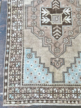 Vintage Anatolian, 3'3x5'8