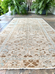 Vintage Persian, 4'2x7'5