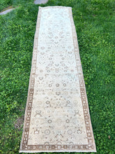Old Malayer Runner, 2’7 x 9’5