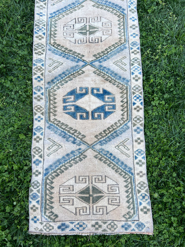 Vintage Anatolian Runner, 2 x 9’1